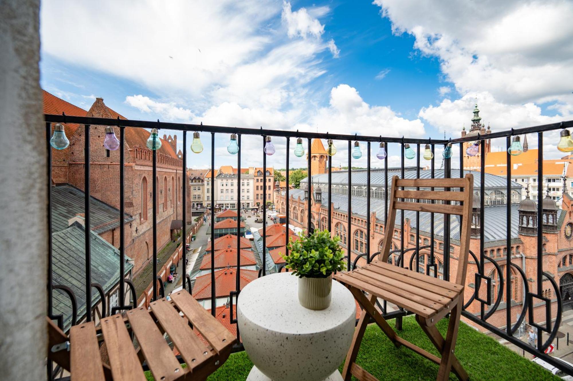 Stunning Apartment With Balcony 그단스크 외부 사진